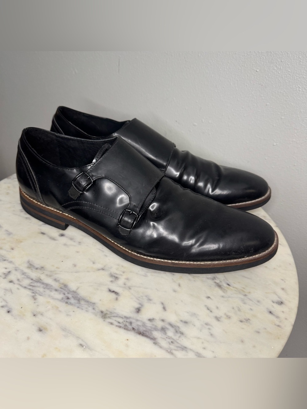Banana Republic Shoes Size 13 M
Leather black monk strap MAKE ME AN OFFER!